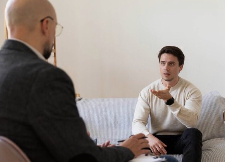 Почему мы работаем с мужчинами: профилактика домашнего насилия